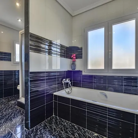 Villa Guzman - Ifach *