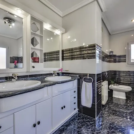 Villa Guzman - Ifach *