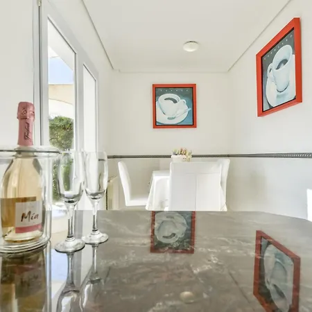 Guzman - Ifach Villa Calpe